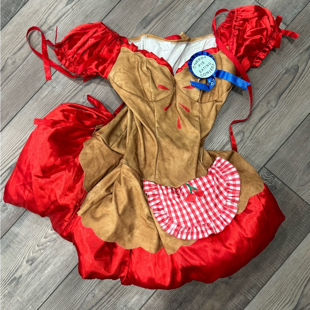 Cherry Pie eating contest Costume 🍒